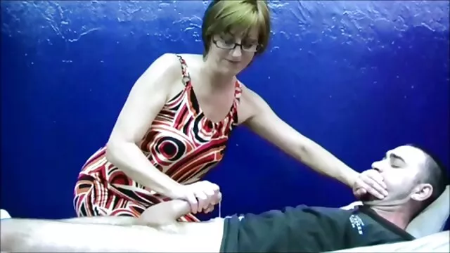 خاصة ابنة الاستفزازية زوجة أبيها في افلام جنس اجنبي مثلية الجنس