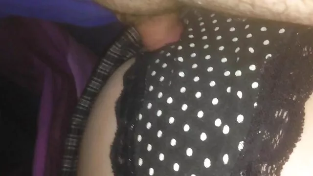 اخترقت اللسان الفرخ تمتص و يبتلع موقع جنس اجنبى الطازجة نائب الرئيس