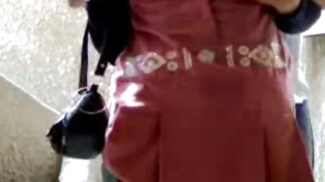 مثليات افلام اجنبي ساكس تتنافس على handjob وأسرع طريقة إلى النشوة الجنسية