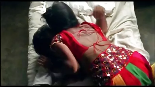 صور انجليكا يجلس القرفصاء على الديك جنس بنات اجنبي من الصعب
